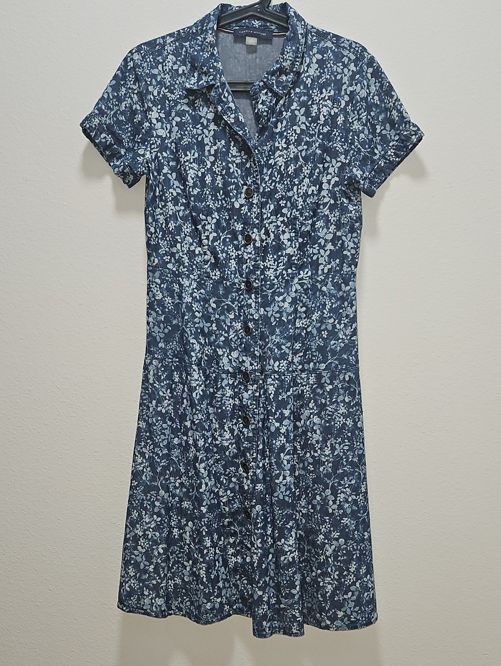 Tommy Hilfiger Women's Floral Jean Midi Dress Blue & White Size 10 Short Sleeve